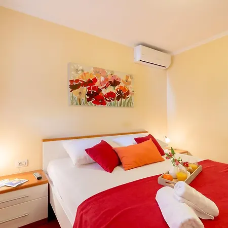 Leona & Borna'S Central Lapad Suites Dubrovnik Exterior foto
