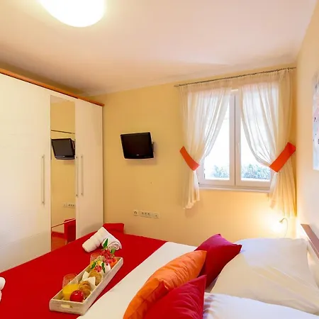 Leona & Borna'S Central Lapad Suites Dubrovnik Exterior foto